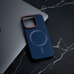 Corrugated Matt Magsafe Case