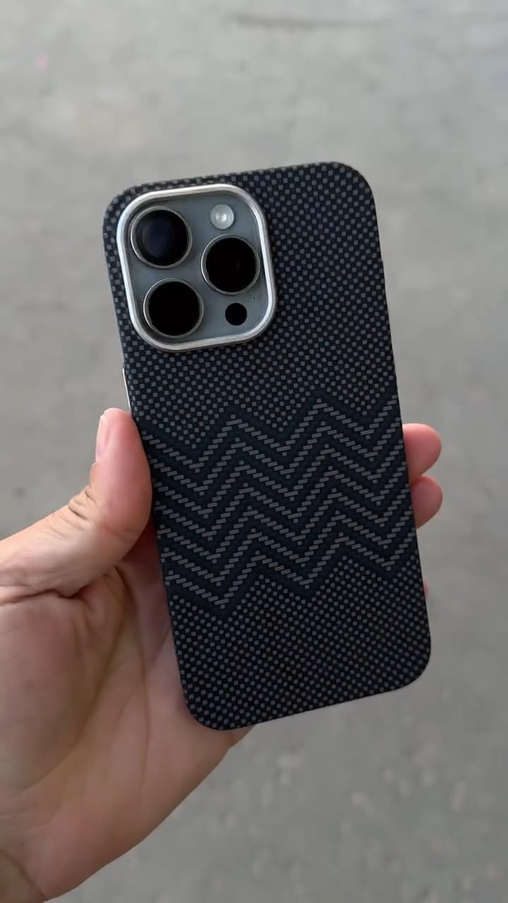 Luxury Aramid Fiber Case with 3D Weaving Pattern